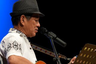 �M�^�[���ԕ��g